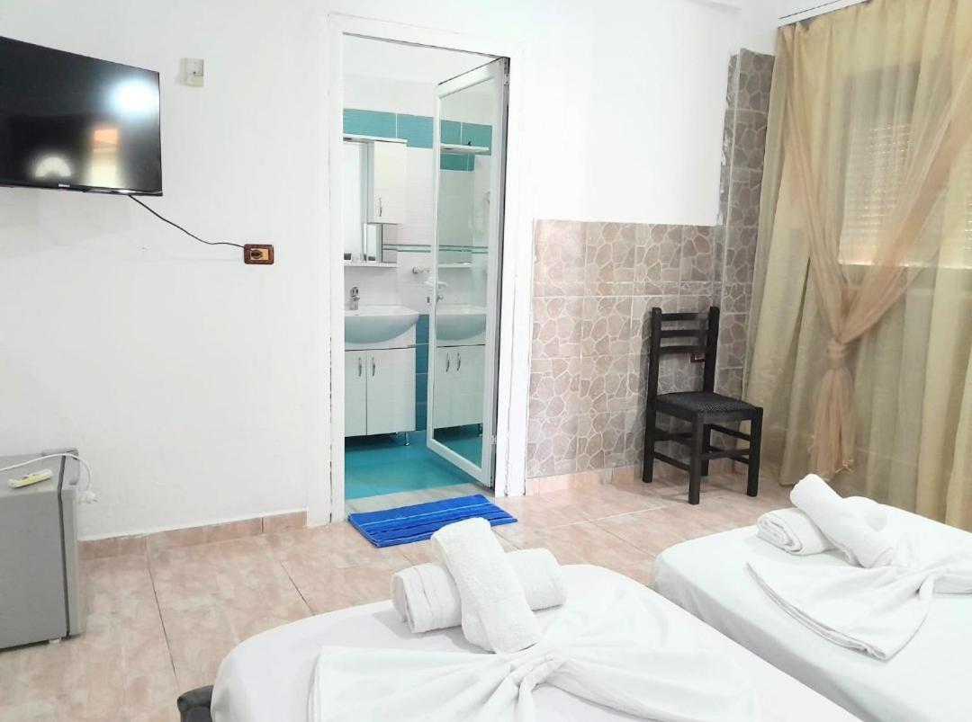 Blue Hotel Ksamil Rum bild