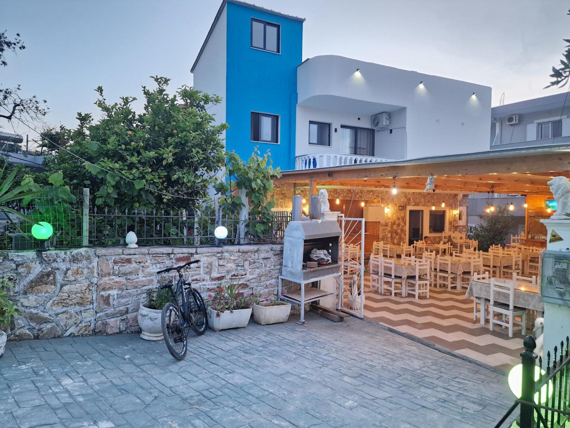 Blue Hotel Ksamil Exteriör bild